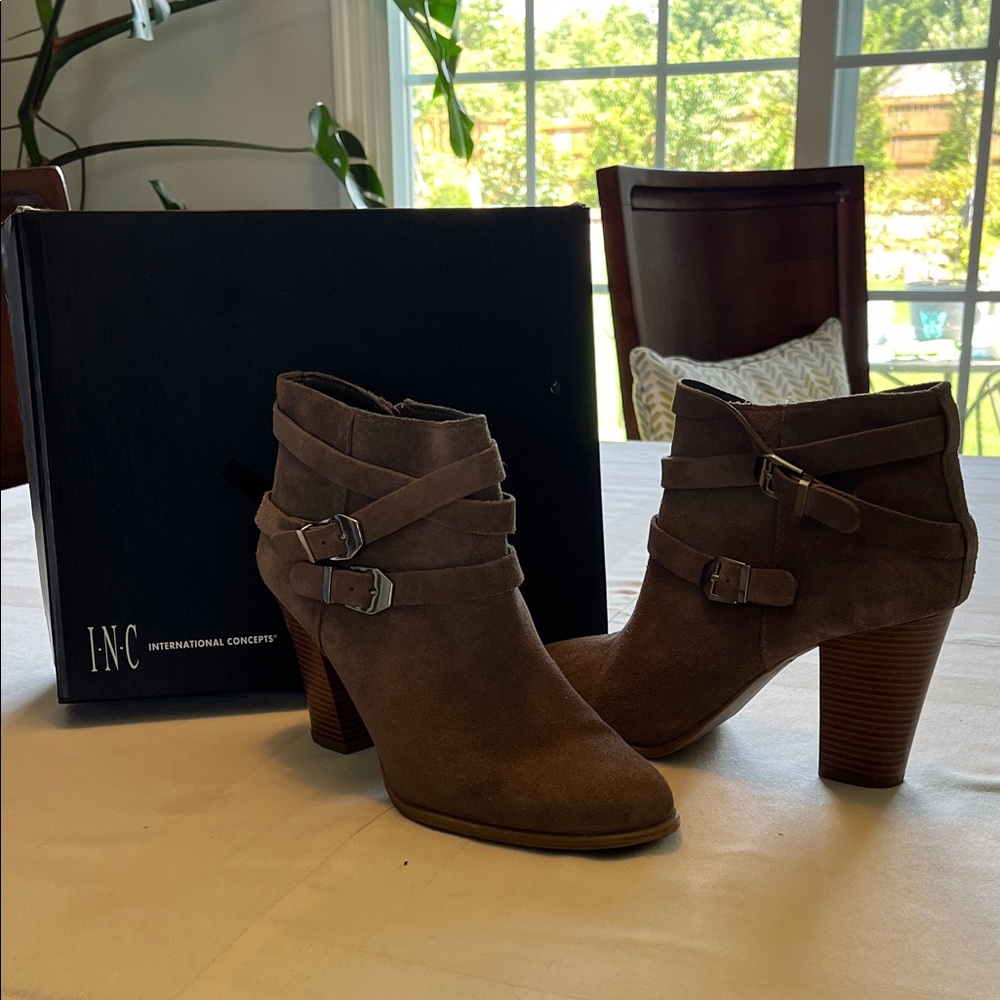 INC International Concepts Women's Taupe Suede Heeled Boots Size 9.5